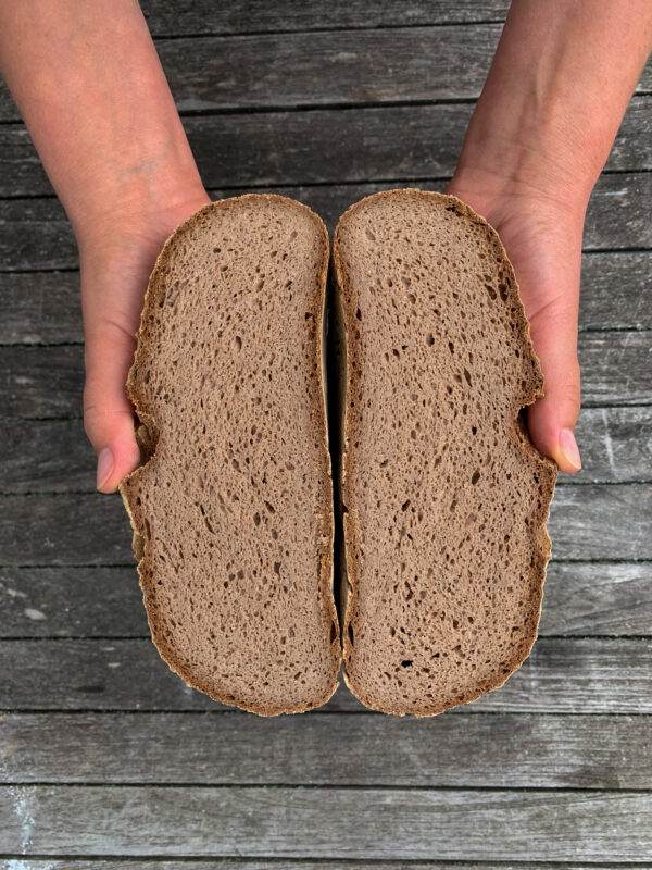 Frisches Brot glutenfrei und vegan